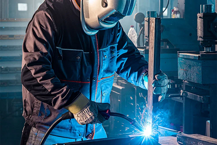 Độ chính xác và khả năng kiểm soát: Máy hàn TIG IGBT cách mạng hóa quy trình chế tạo tinh xảo